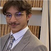 Professeur pour l'aide au devoir (primaire-collège-lycée), l'enseignement de l'histoire-géo (collège-lycée), du droit